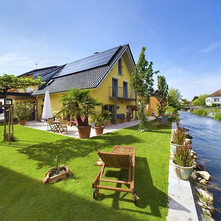 1 Zimmer Mit Bad Ohne Kueche, 1 Person, 15 Qm, Direkt An Der Aach Singen Luaran gambar